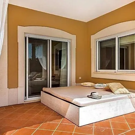 Sleeps 14 Pool Air Con Wifi Willa *