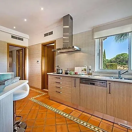 Sleeps 14 Pool Air Con Wifi 빌라 퀸타도라고