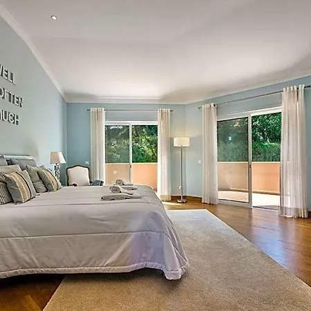 Sleeps 14 Pool Air Con Wifi 빌라 *